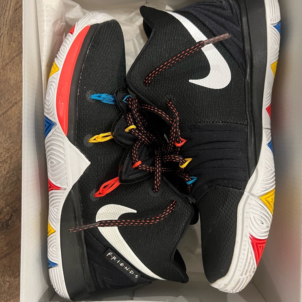 Nike Youth Kyrie 5S - Size 5.5Y/7W - FRIENDS EDITION